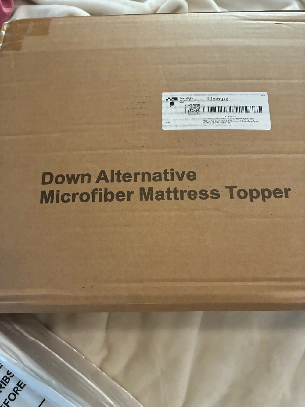 ELEMUSE Queen Mattress Topper, Extra Thick Pillow Top Mattress Pad Cover 60 x 80